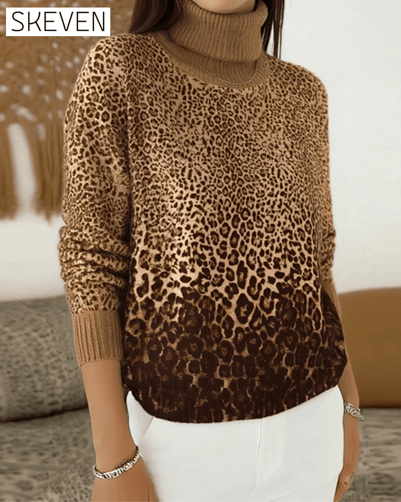 Lässiger Pullover mit Leopardenmuster und hohem Kragen