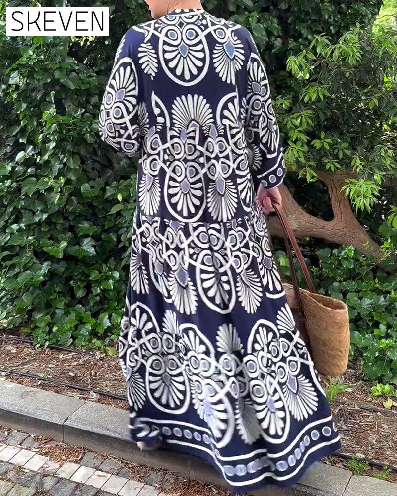 Lässiges Langarmkleid mit Retro-Print