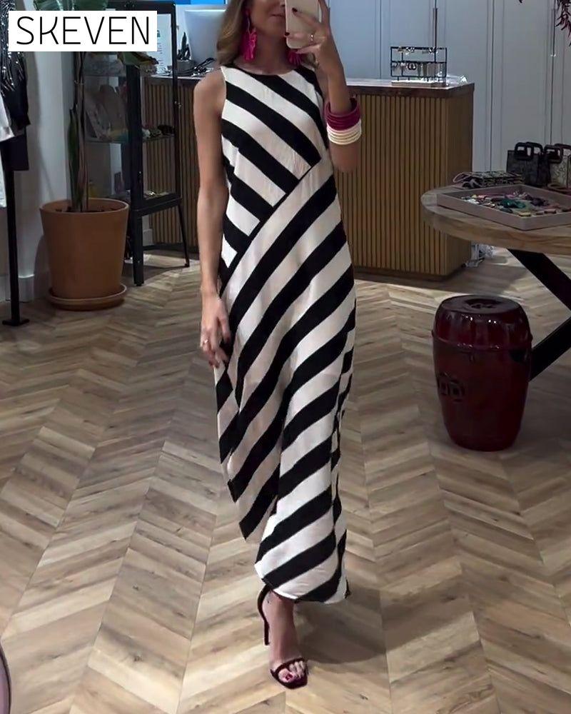 Contrast stripe print sleeveless slit dress