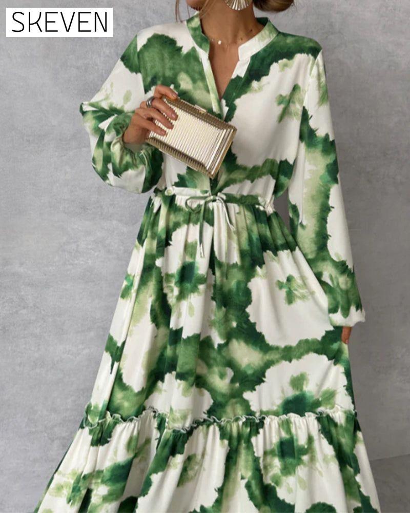 Elegantes Kleid mit Batik-Patchwork-Muster, Kordelzug und Ballonärmeln