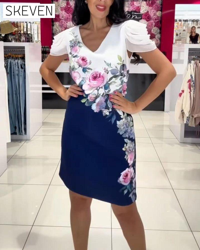 Kleid mit Puffärmeln, V-Ausschnitt und Rosenmuster