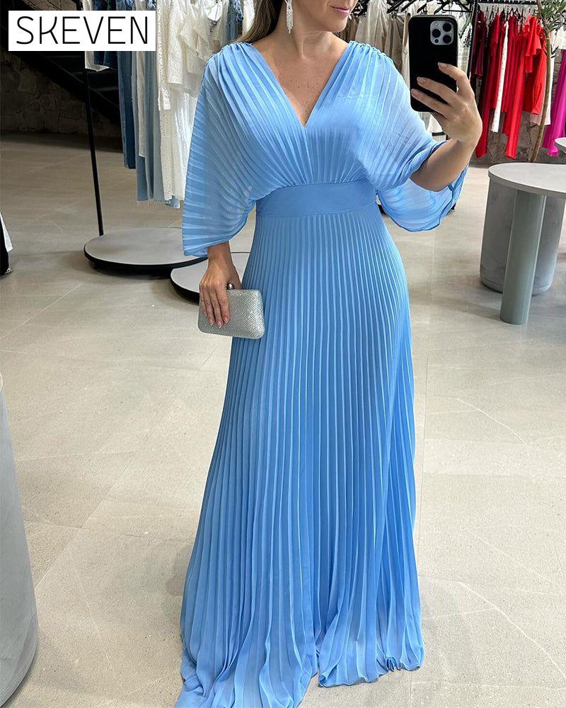 Pleated waist-cinching dress