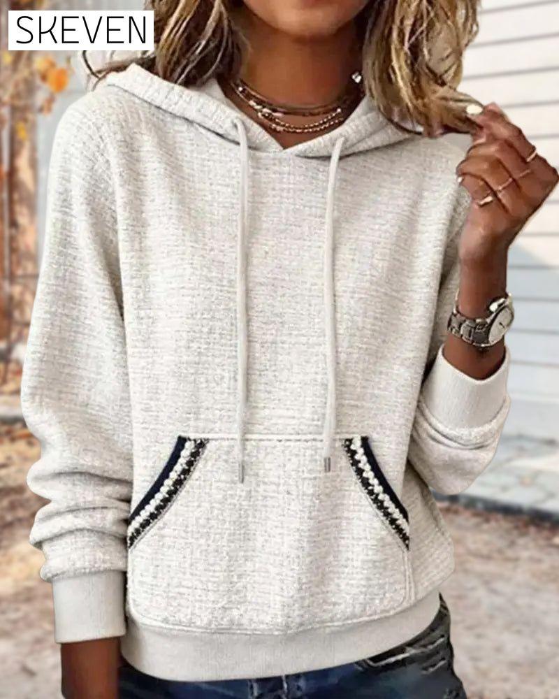 Lässiger Hoodie in Kontrastfarben