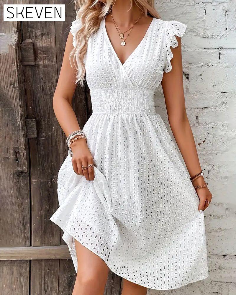 Solid color deep V waist dress