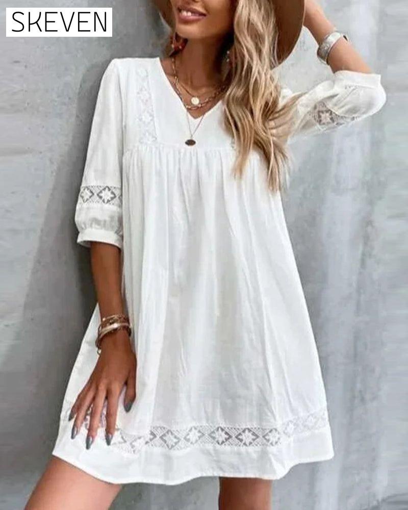 Solid color lace V-neck three-quarter sleeve dress