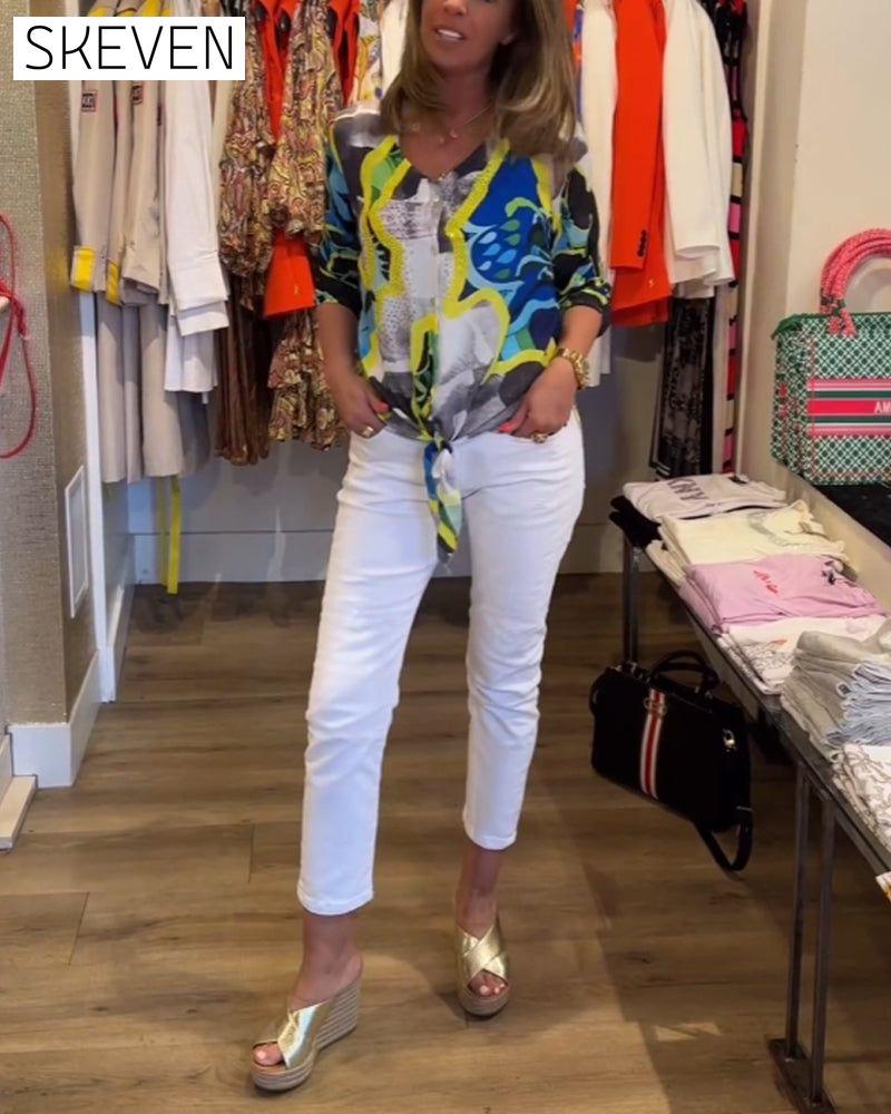 Floral printed V-neck blouse