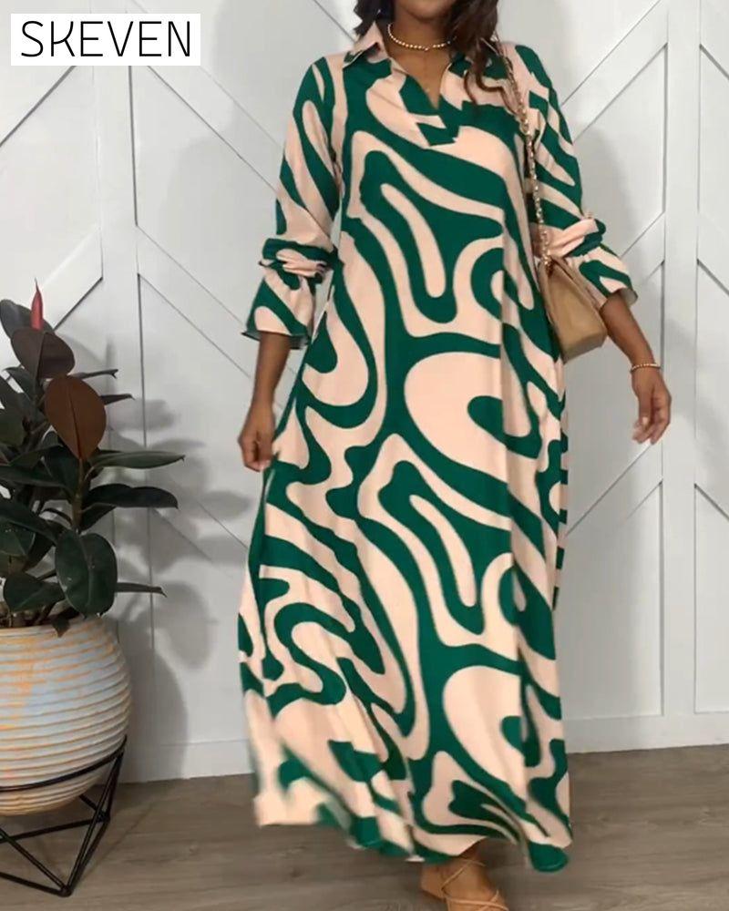 Elegantes, locker sitzendes Kleid mit langen Ärmeln