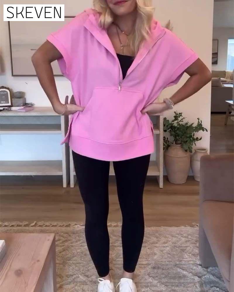 Sweat à capuche à manches courtes et poche demi-zip