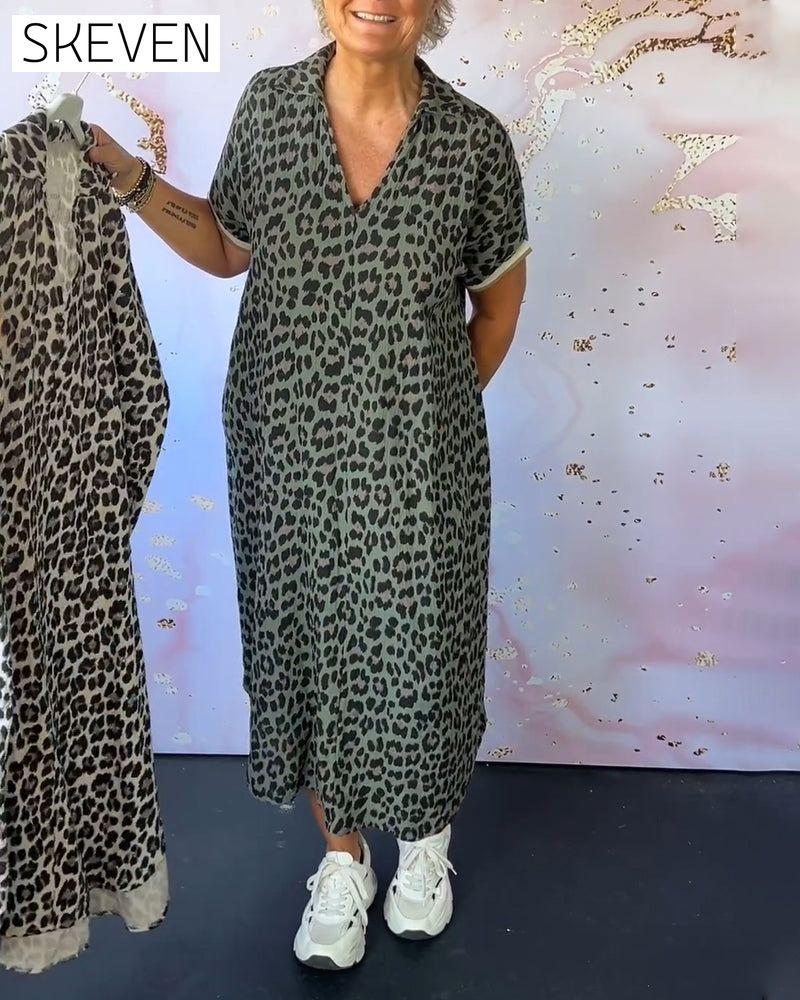Leopardenmusterkleid mit V-Ausschnitt und kurzen Ärmeln 