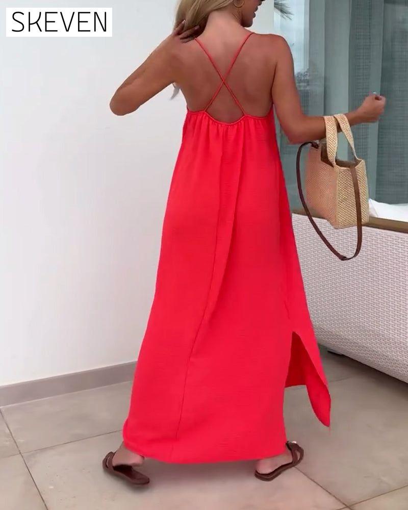 Ärmelloses, trägerloses, einfarbiges Kleid mit Schlitz