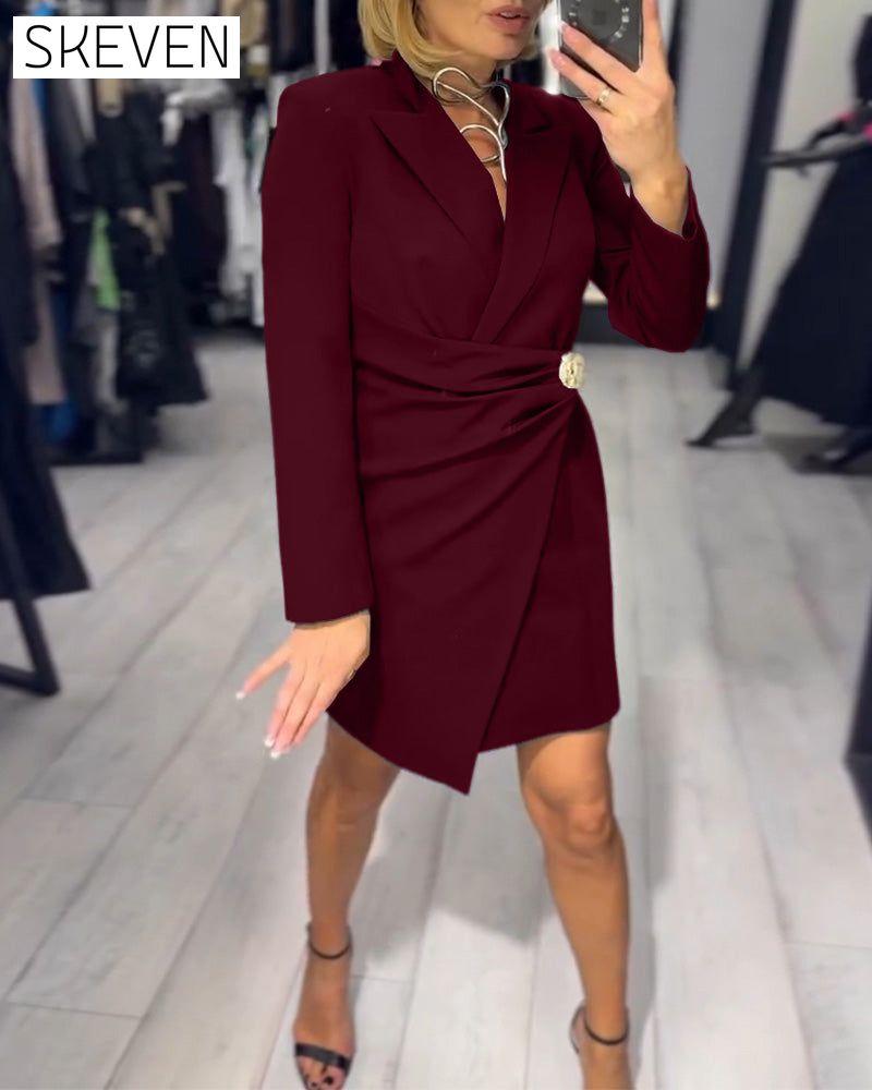 Einfarbiger Anzug mit Kragen, modisches Kleid