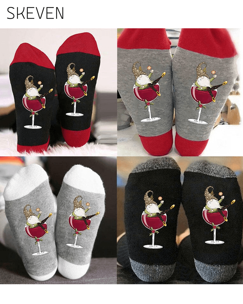 🧦Christmas gnome wine glass unisex crew socks🧦