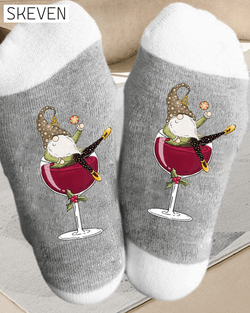🧦Christmas gnome wine glass unisex crew socks🧦