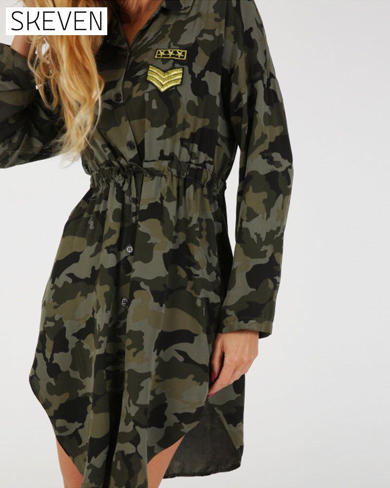 Langarmkleid mit Camouflage-Print