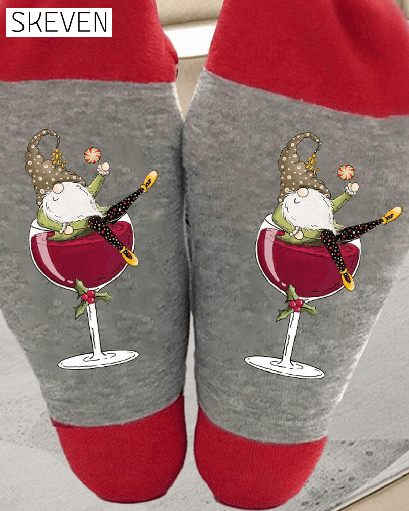 🧦Christmas gnome wine glass unisex crew socks🧦