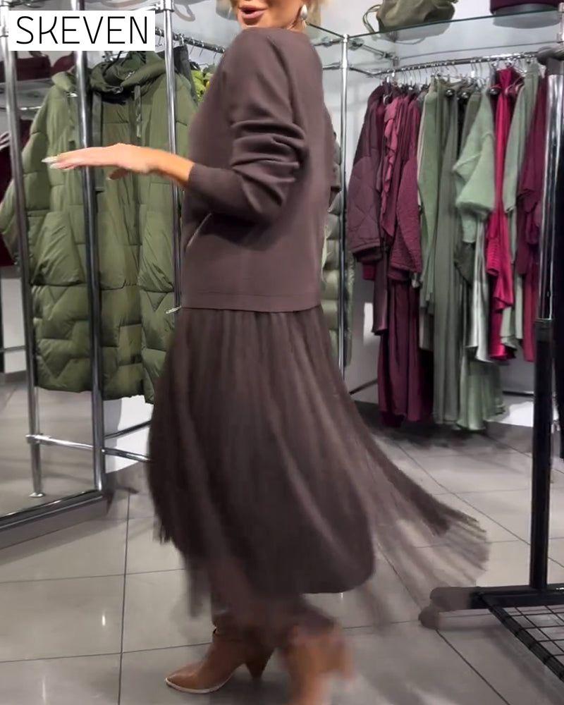 Set aus stylischem Pullover mit Reißverschluss und Rundhalsausschnitt