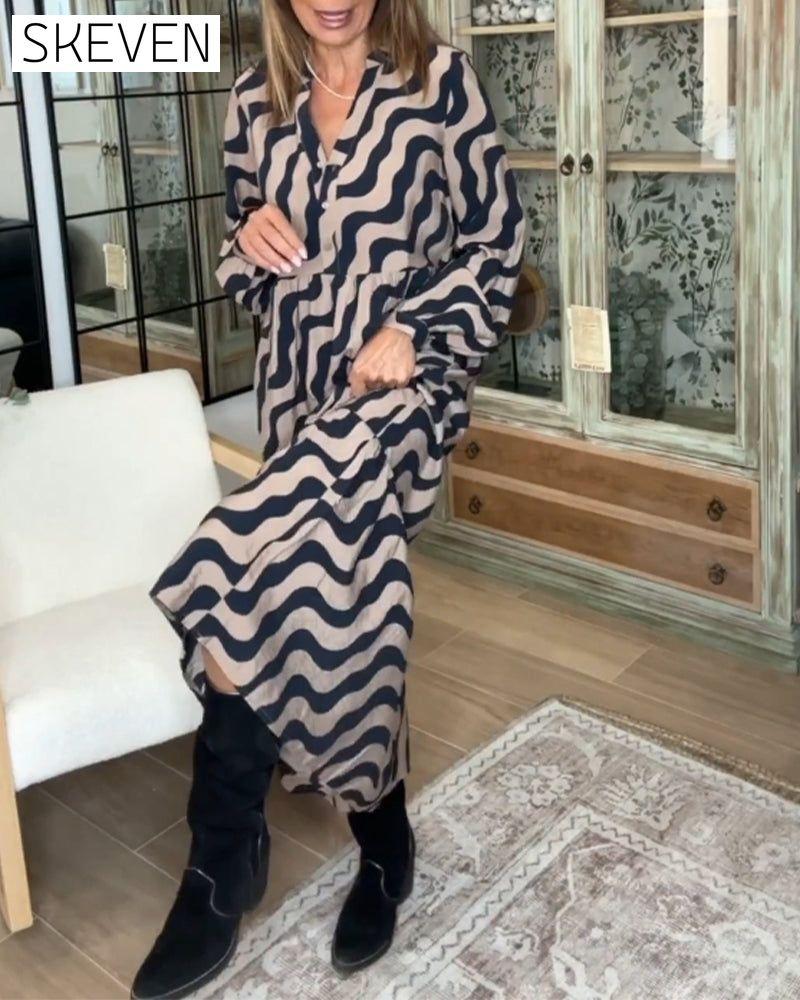 Langes, locker geschnittenes Kleid mit Print