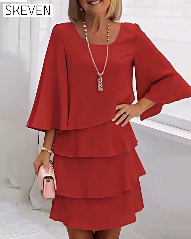 Elegantes, einfarbiges Kleid mit Dreiviertelärmeln