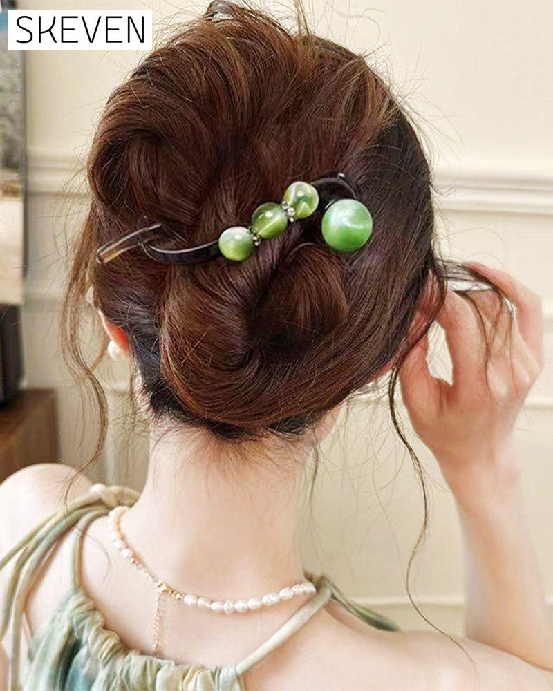 Elegante Haarspange für nach hinten gekämmte Frisuren