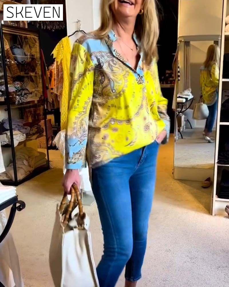 V-neck Printed Blouse