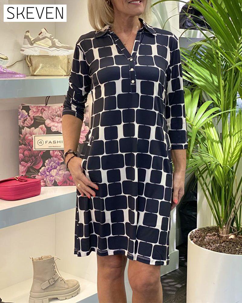 Kleid mit Revers-Karomuster