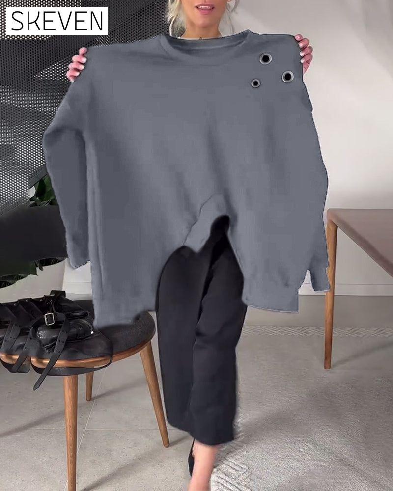 Lässiges Sweatshirt mit Rundhalsausschnitt und Schlitz in Unifarbe