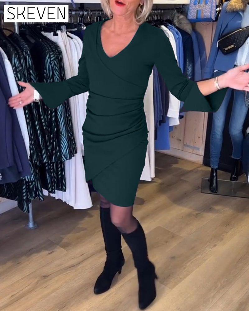 V-neck flare Sleeve dress