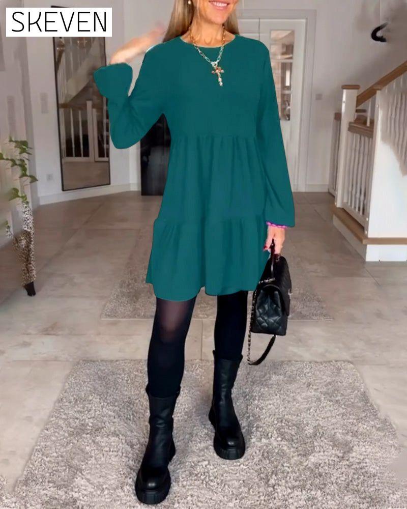 Simple solid color long sleeve dress