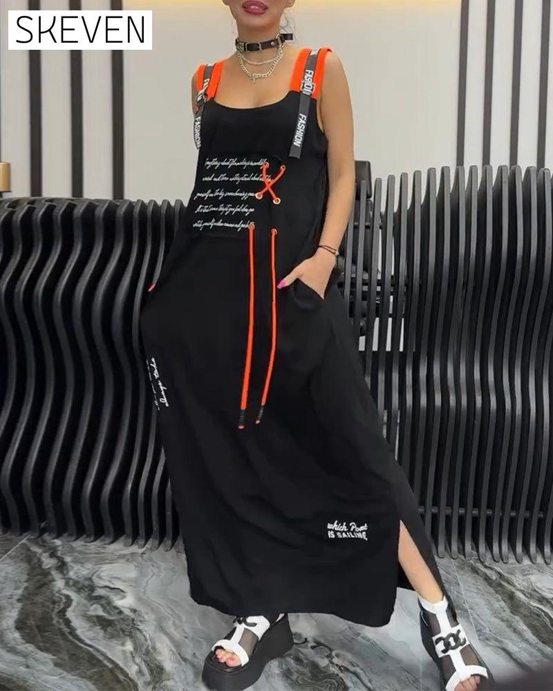 Ärmelloses Kleid mit personalisiertem Buchstabenprint