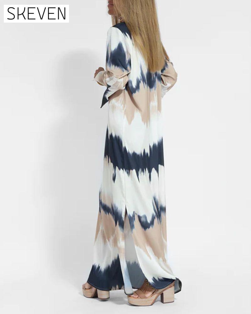 robe à manches longues et col en V