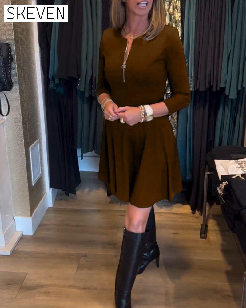Solid color zipper elegant dress