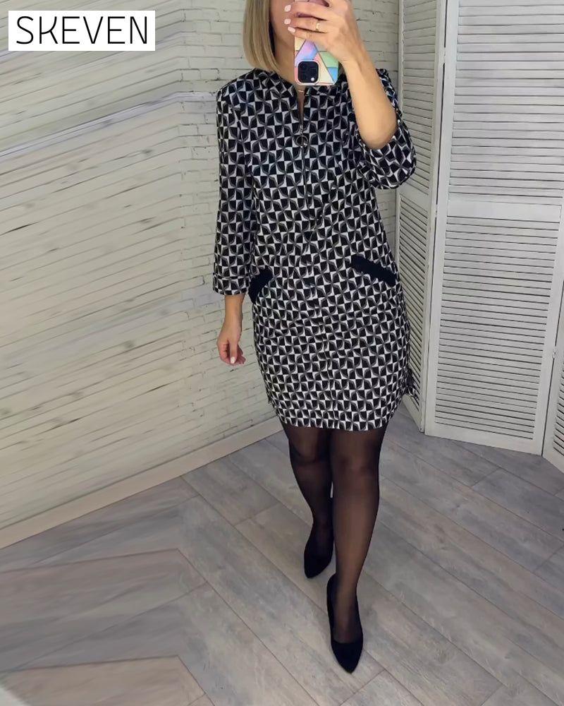Kleid mit Argyle-Muster und langen Ärmeln