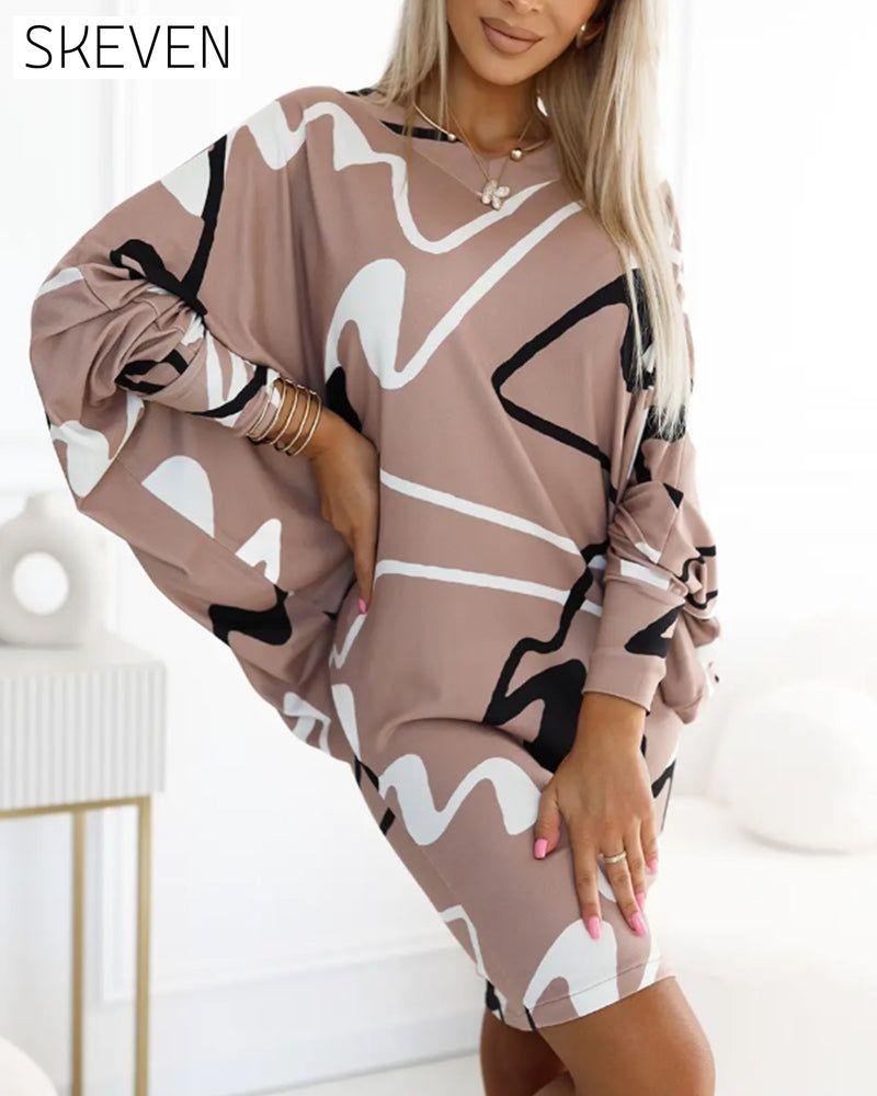 Lässiges, langärmeliges Kleid mit Print
