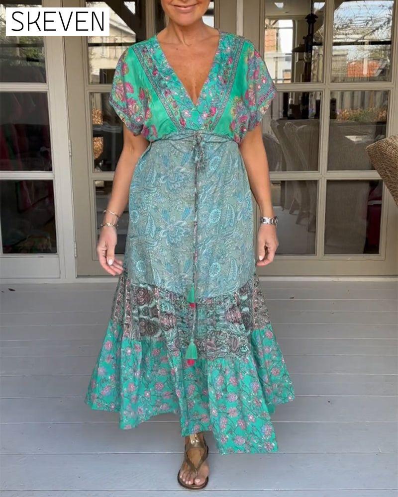 V-neck printed elegant dress