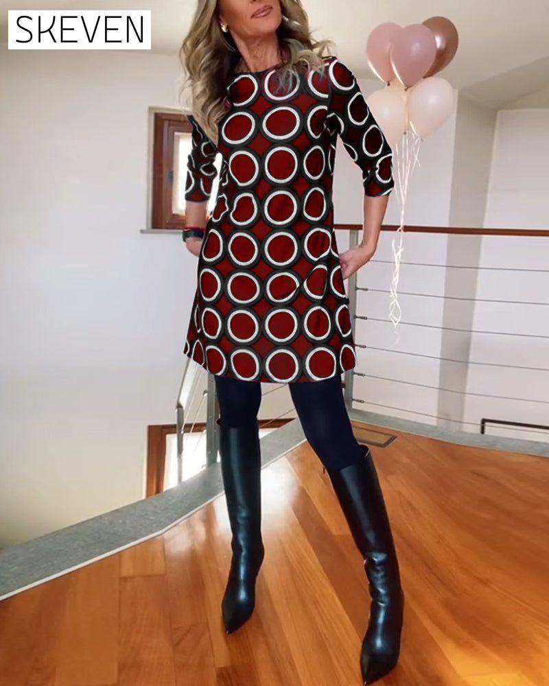 Freizeitkleid mit Rundhalsausschnitt und Kreismuster