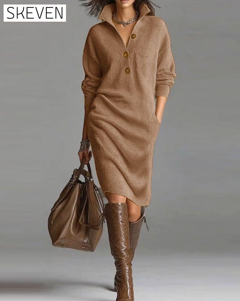 Lässiges, einfarbiges Strickkleid für Herbst und Winter