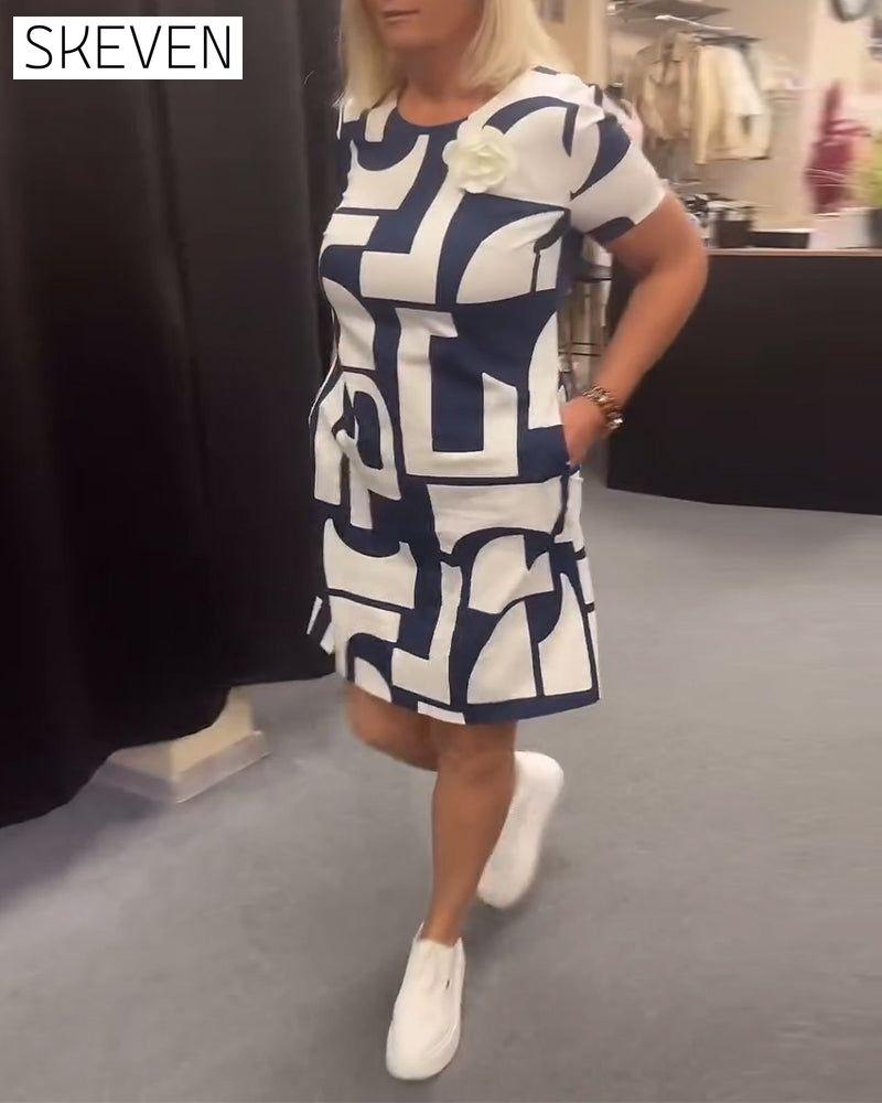 Geometric print pocket crew neck dress
