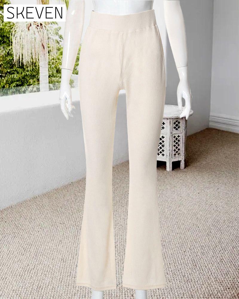 Einfarbige, ausgestellte Slim-Fit-Hose