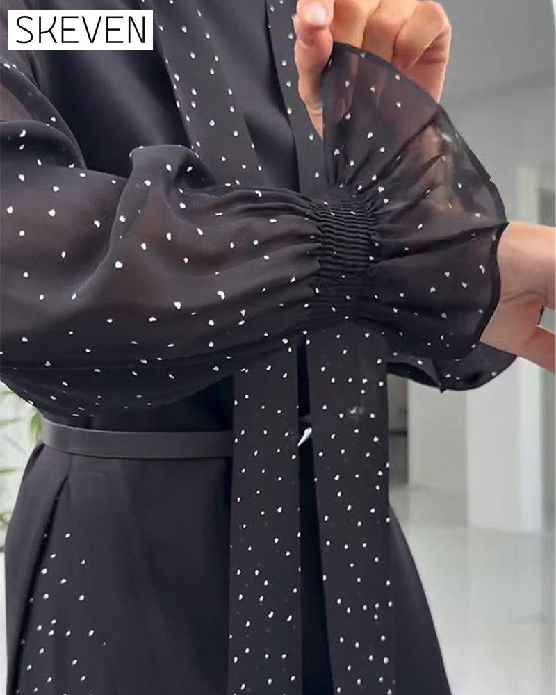 Zweiteiliges Kleid aus Kunstspitze mit Patchworkmuster