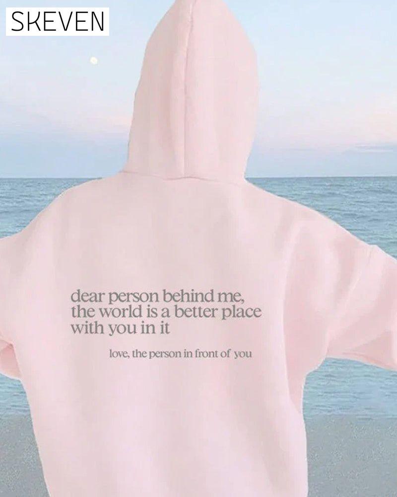 Sweatshirt mit der Aufschrift „Liebe Person hinter mir“