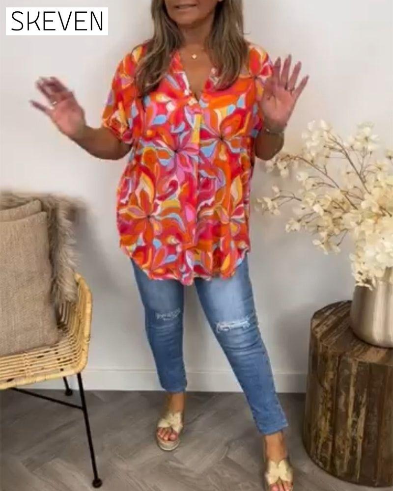 V-neck colorful short-sleeved T-shirt