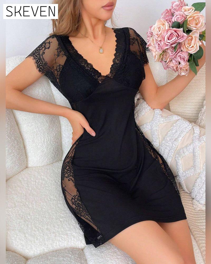 Sexy, lässiges Nachtkleid mit Spitzendesign