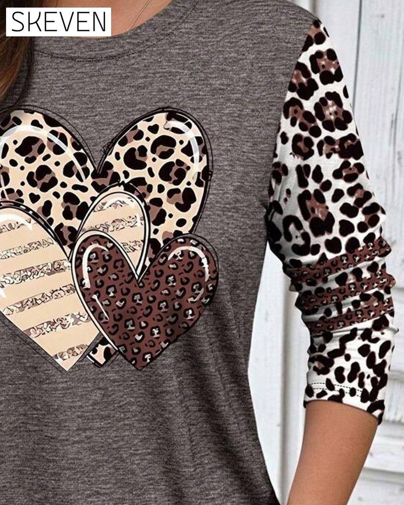 Langarmshirt mit Rundhalsausschnitt und Leopardenmuster