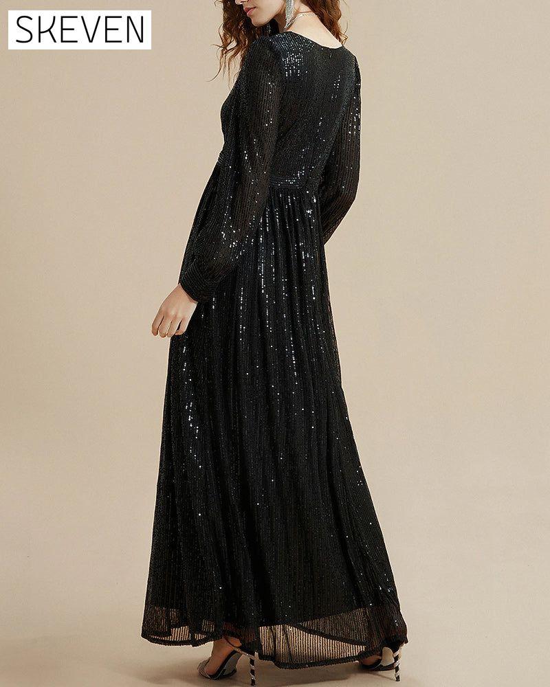 Sequined and elegant dress