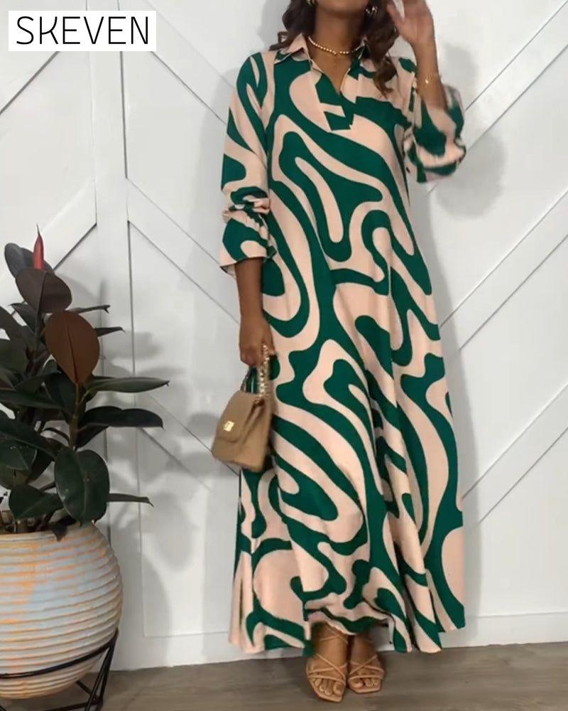 Elegantes, locker sitzendes Kleid mit langen Ärmeln