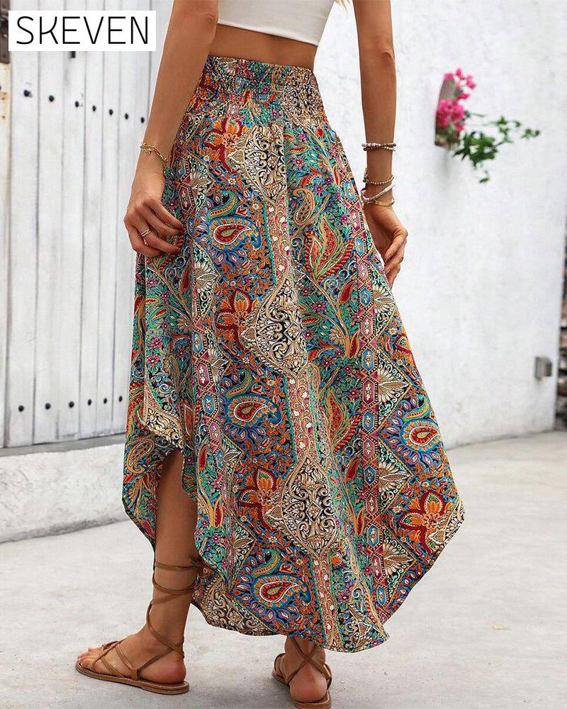 Ein elastischer Bund, Retro-Prints und ein Rock mit abgerundetem Saum