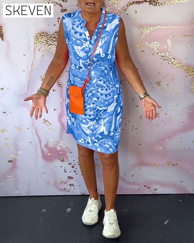 Elegantes, ärmelloses Kleid mit Print und V-Ausschnitt