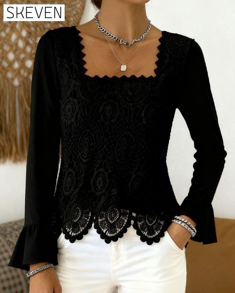 Gehäkelte Patchworkbluse mit weitem Ausschnitt