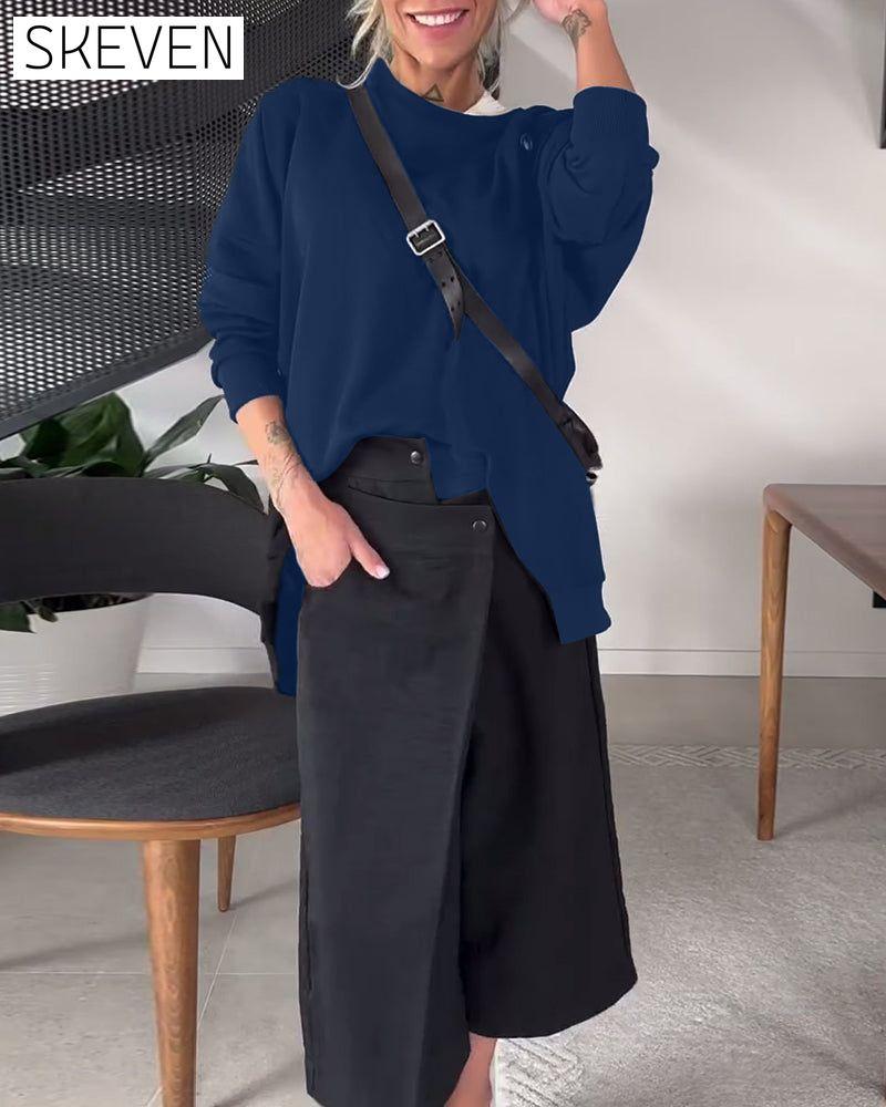 Lässiges Sweatshirt mit Rundhalsausschnitt und Schlitz in Unifarbe