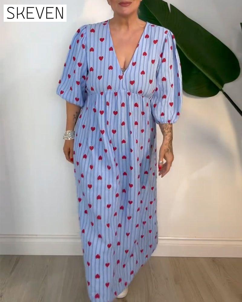 Robe élégante à col en V et imprimé cœur
